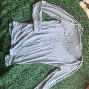 light grey lightweight hollister sweater/shirt